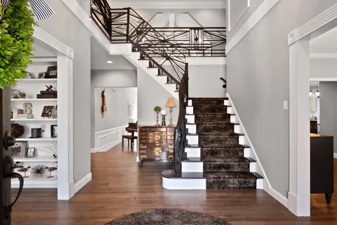 $1,995,000 | 13352 Weston Park Drive, St. Louis, MO 63131