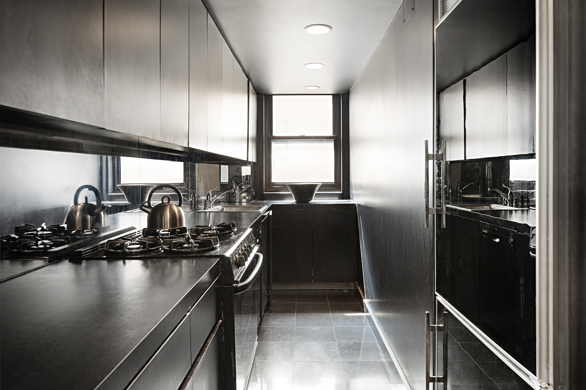 4 East 70th Street, Unit 6C Manhattan, NY 10021 - Photo 3 of 10