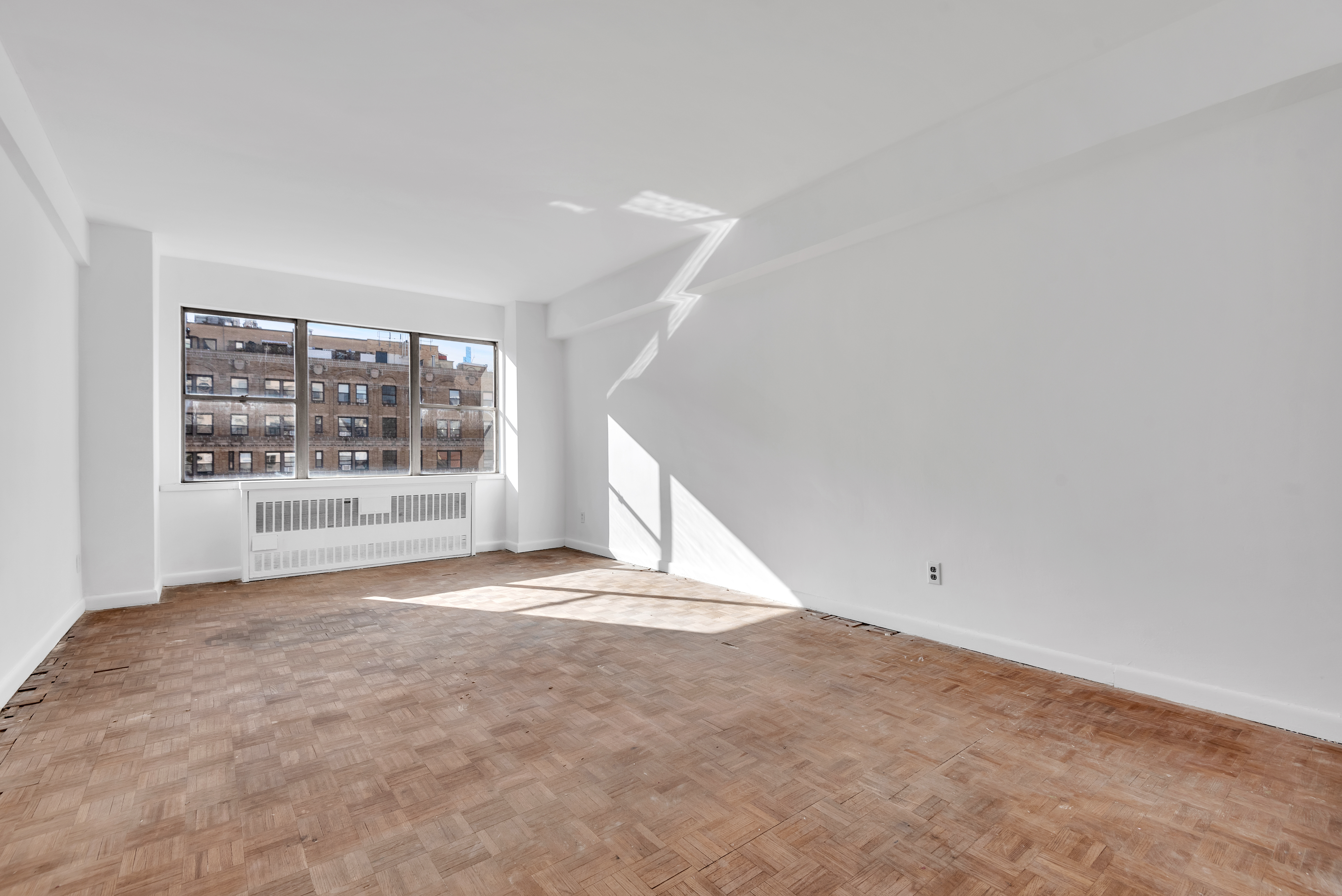 11 East 86th Street, Unit 16B Manhattan, NY 10028 - Photo 8 of 14