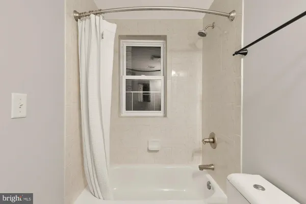 $284,900 | 3534 10th Street Northwest, Unit 200, Washington, DC 20010