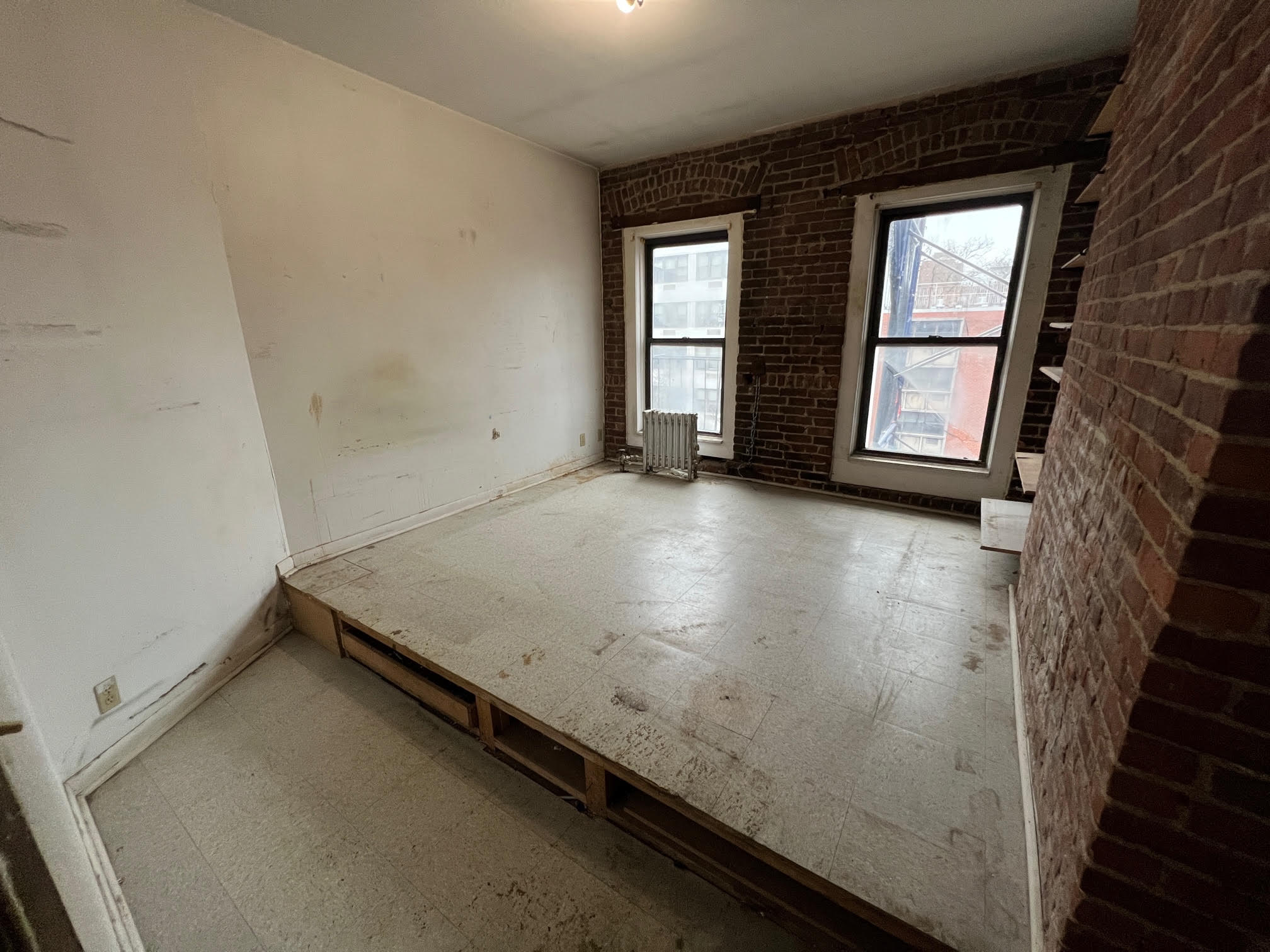 153 West 106th Street, Unit 5B Manhattan, NY 10025 - Photo 3 of 9