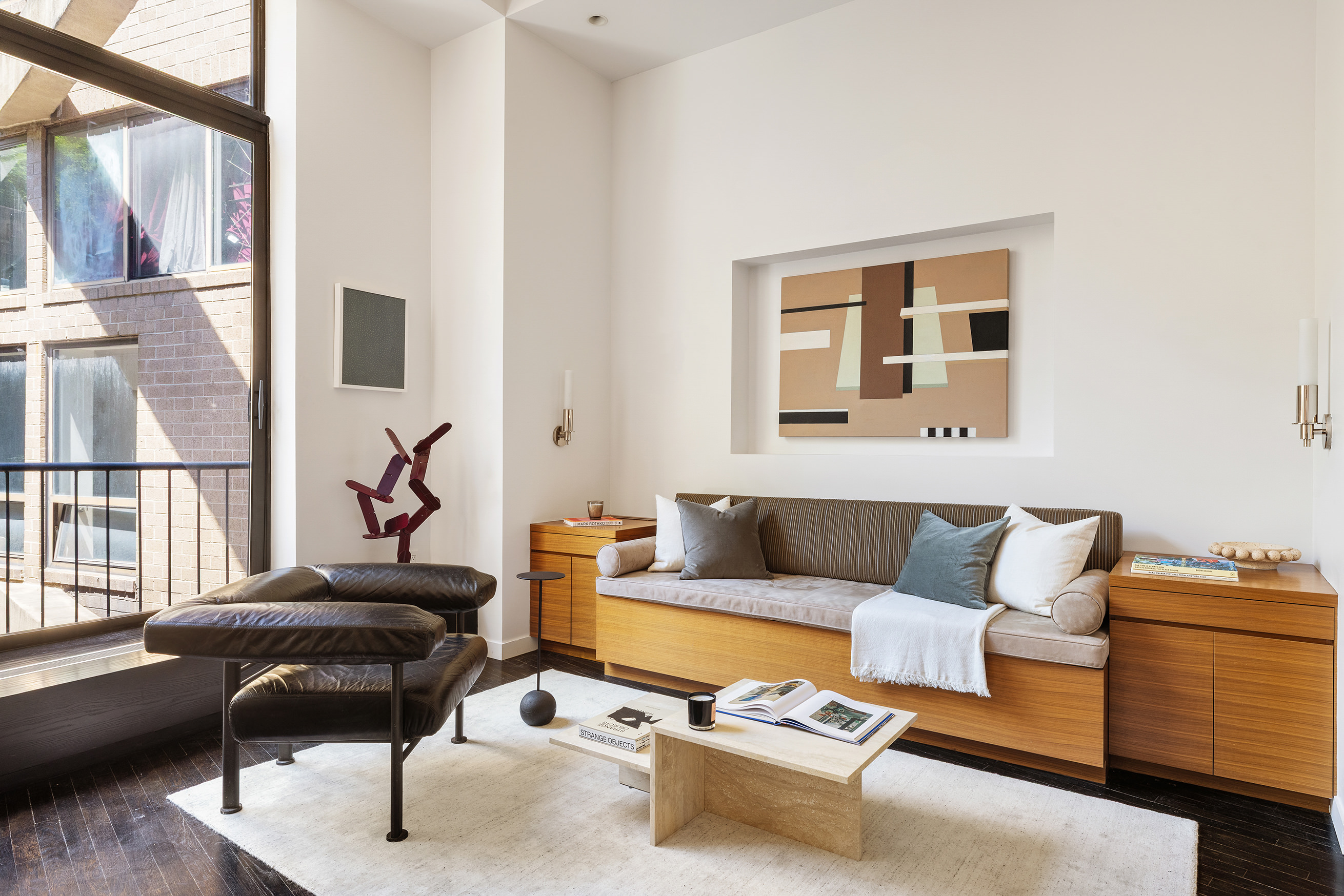 130 Barrow Street, Unit 411 Manhattan, NY 10014 - Photo 2 of 13
