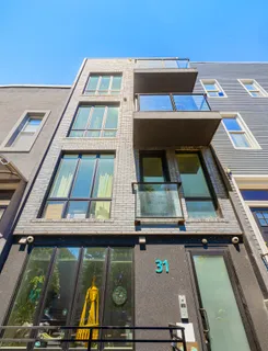$799,000 | 31 Bleecker Street, Unit 1R | Bushwick