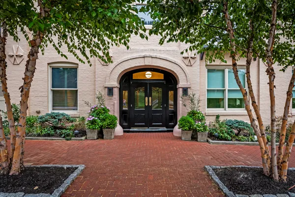 $1,220,000 | 327 Warren Avenue, Unit J, Baltimore, MD 21230