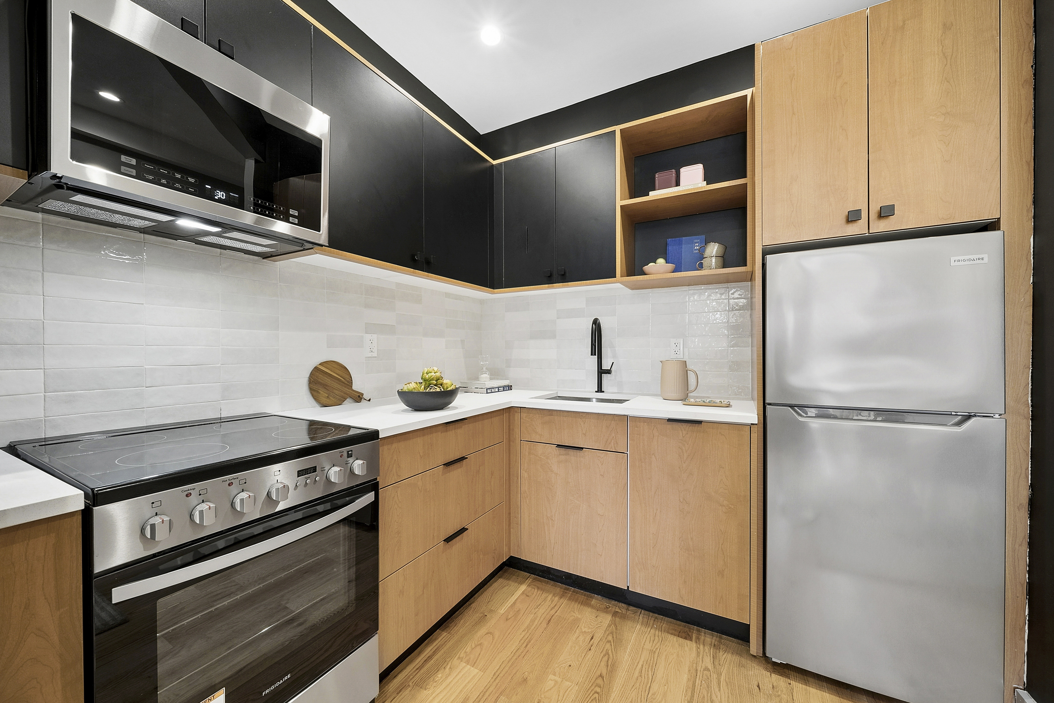 1226 Saint Marks Avenue, Unit 3B Brooklyn, NY 11213 - Photo 3 of 8