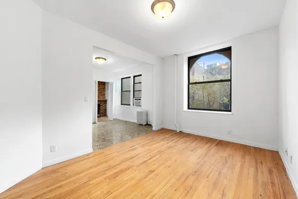 $4,500 | 1716 2nd Avenue, Unit 5E | Upper East Side