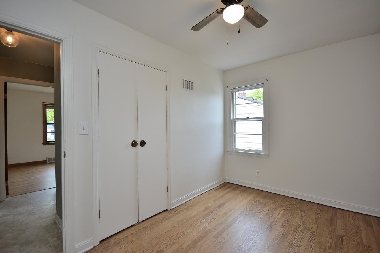 236 North 90th Street Milwaukee, WI 53226 - Photo 20 of 34