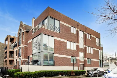 $750,000 | 1086 North Paulina Street, Unit B, Chicago, IL 60622