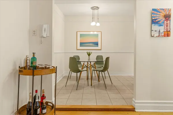 $365,000 | 385 Argyle Road, Unit 4A | Ditmas Park