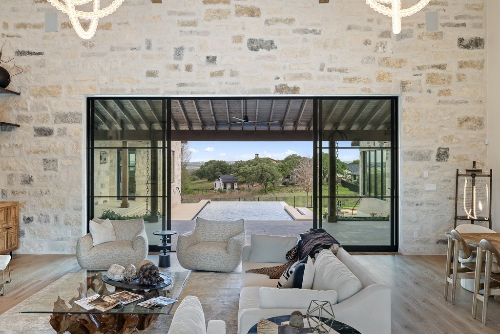 27031 Haynie Flat Road Spicewood, TX 78669 - Photo 6 of 40