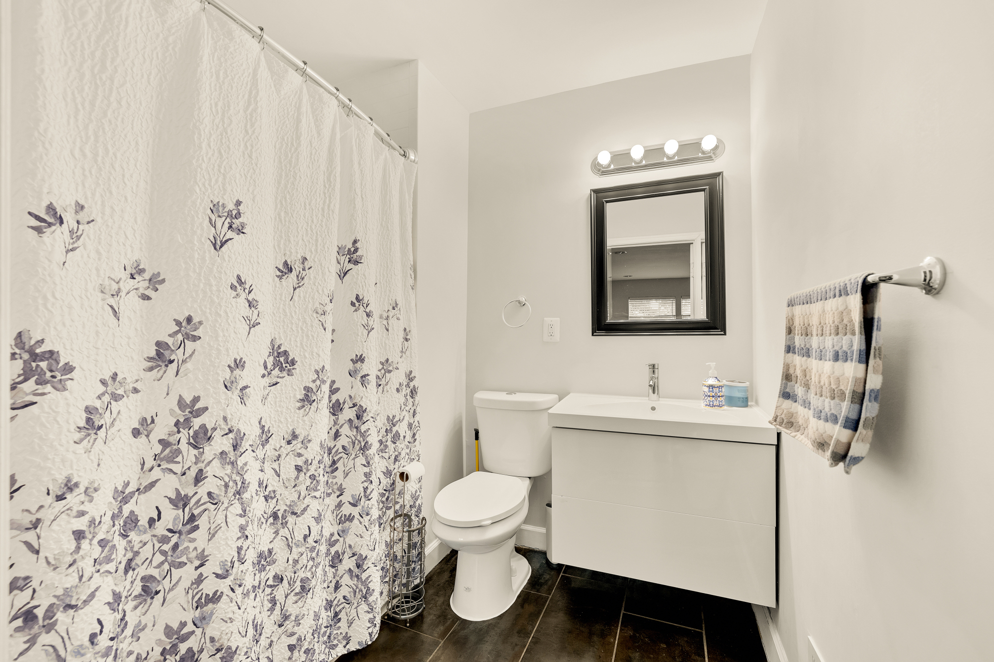 226 Anacostia Road Southeast Washington, DC 20019 - Photo 14 of 39