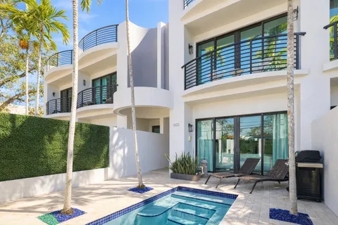 $1,550,000 | 606 Northeast 14th Avenue, Fort Lauderdale, FL 33304