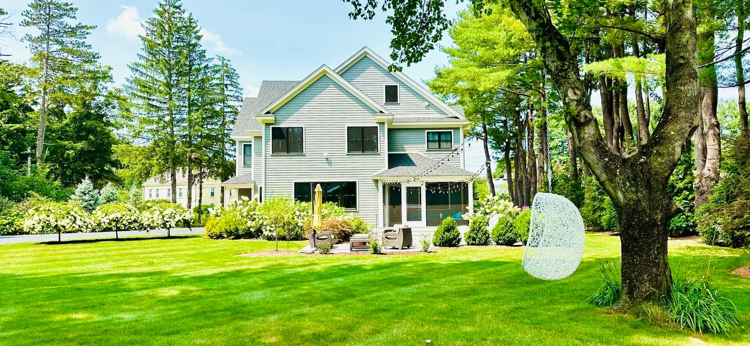 Contact Agent | 186 Concord Road, Bedford, MA 01730