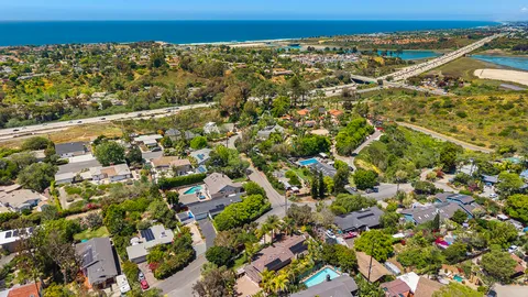 $2,995,000 | 808 Palaro Drive, Encinitas, CA 92024