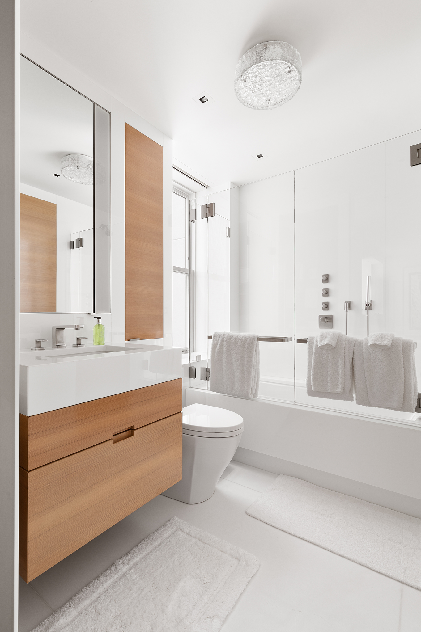 320 West 12th Street, Unit 5W Manhattan, NY 10014 - Photo 16 of 25