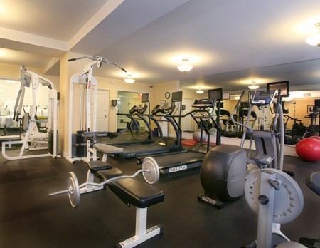 150 Central Park South, Unit 1704 Manhattan, NY 10019 - Photo 6 of 7