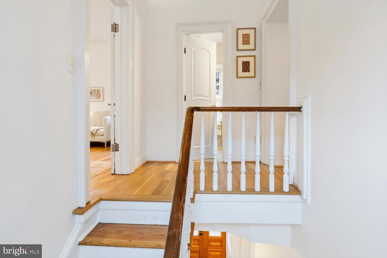 203 9th Street Southeast Washington, DC 20003 - Photo 20 of 47