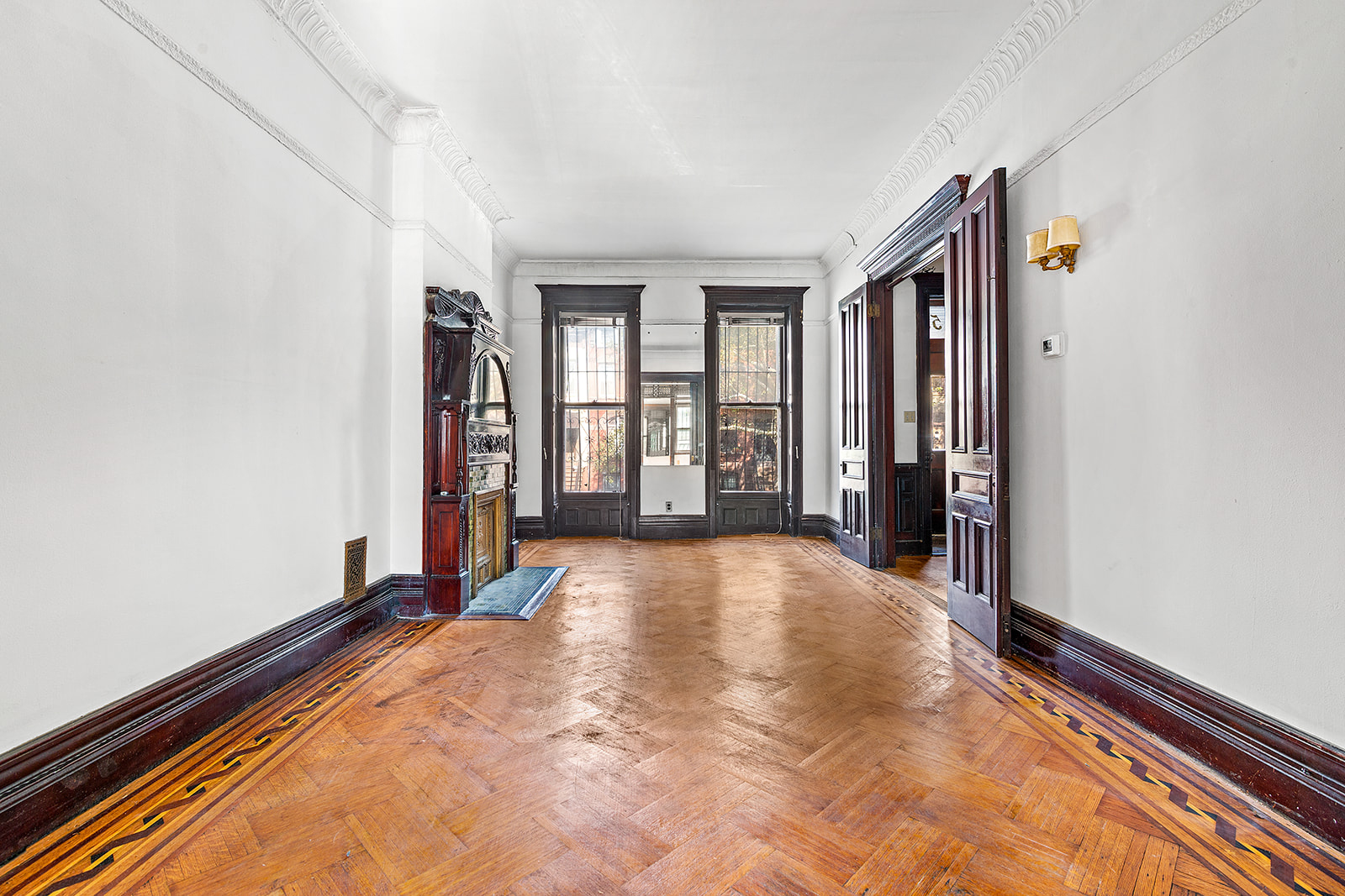 554 Macon Street Brooklyn, NY 11233 - Photo 3 of 18