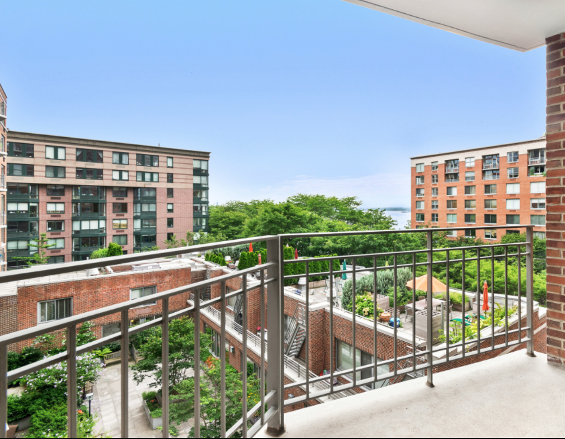 2 South End Avenue, Unit 6A Manhattan, NY 10280 - Photo 2 of 10