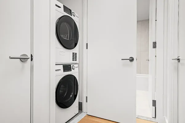 $3,911 | 130 2nd Street, Unit 13F | Gowanus