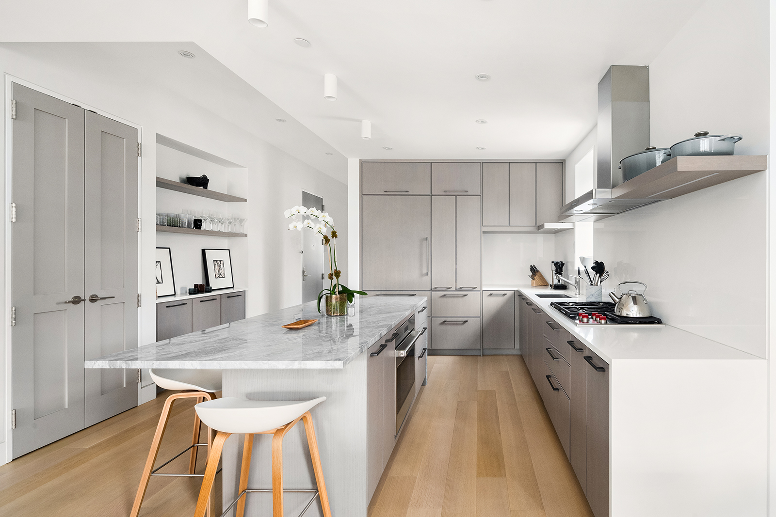 124 West 16th Street, Unit 7E Manhattan, NY 10011 - Photo 10 of 26