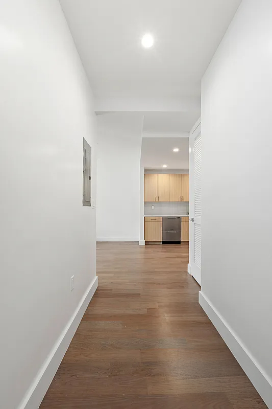 17 Convent Avenue, Unit 5D Manhattan, NY 10027 - Photo 6 of 13