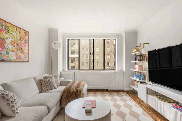 $5,000 | 130 West 79th Street, Unit 10C | Upper West Side