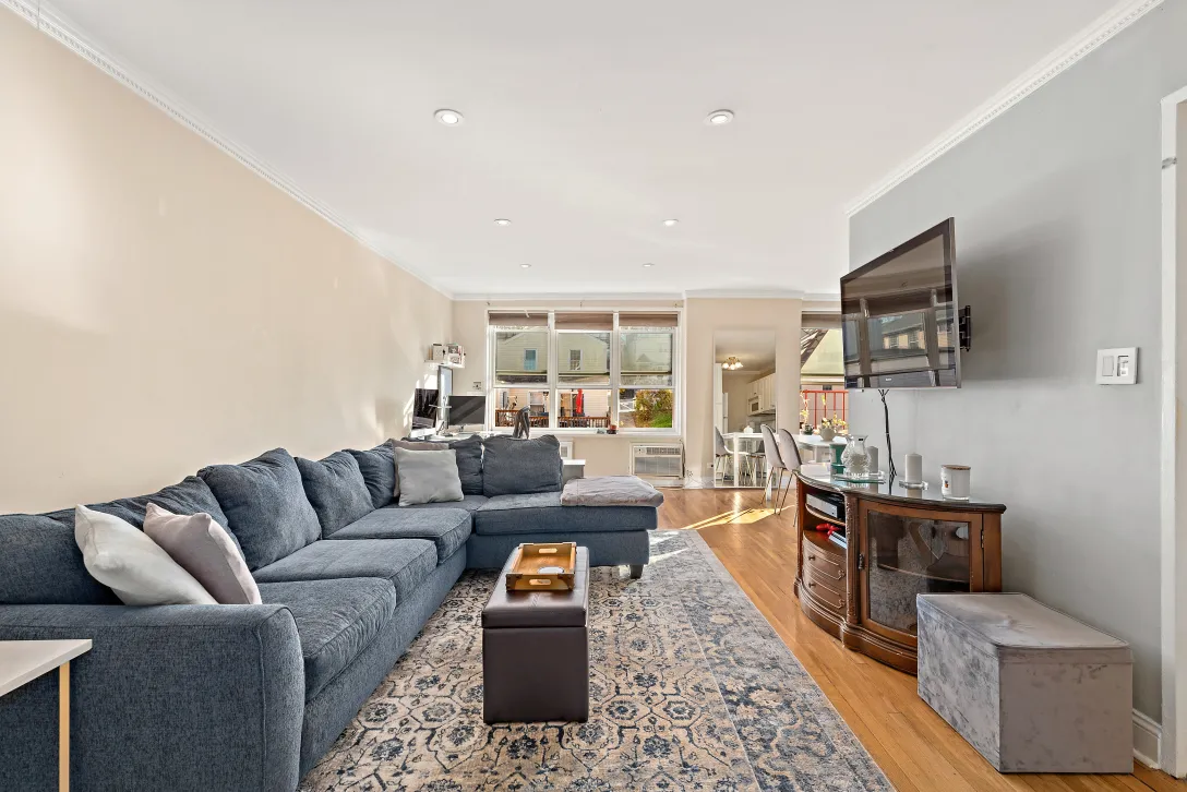 $225,000 | 5730 Mosholu Avenue, Unit 4F | North Riverdale