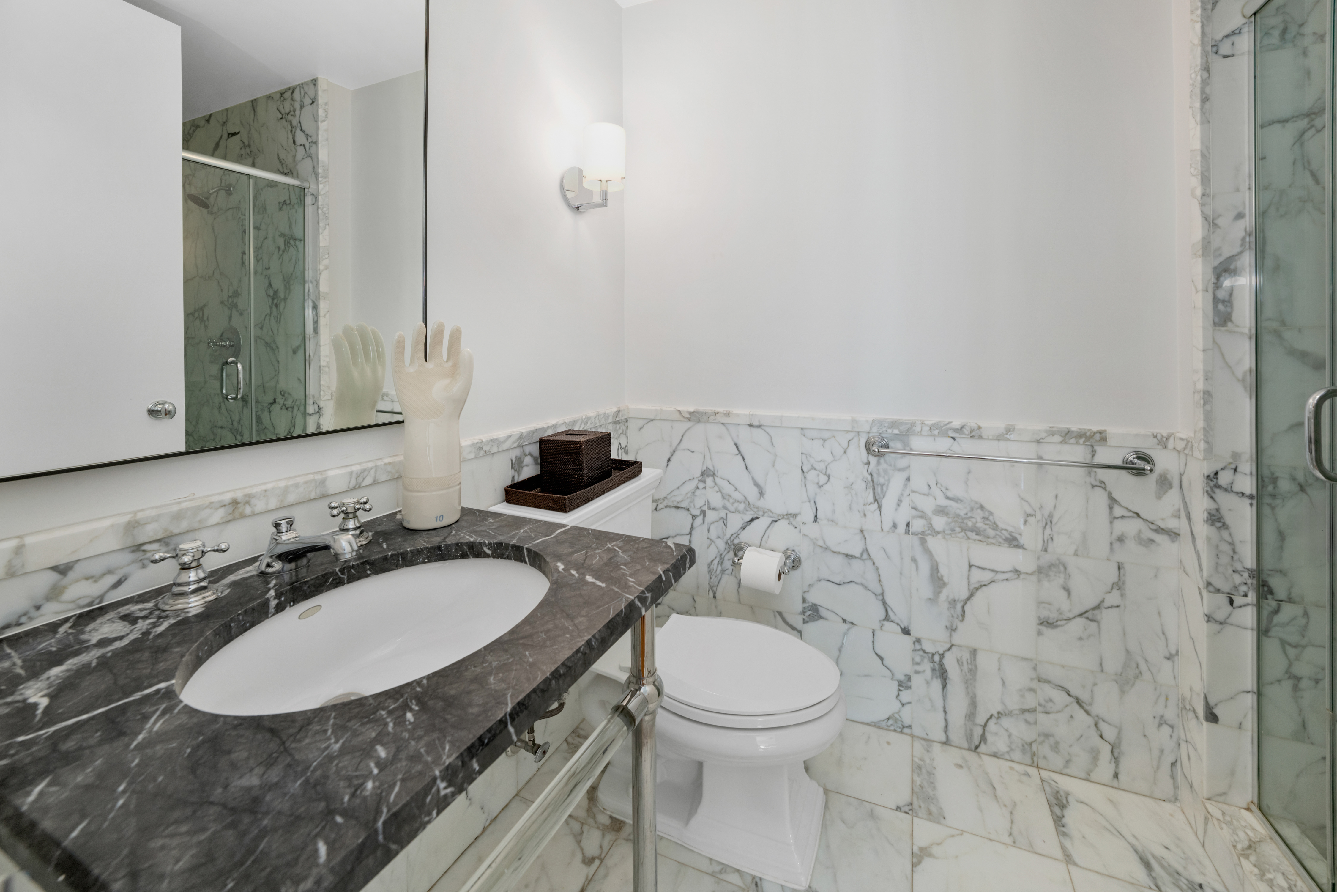 401 East 60th Street, Unit 33B Manhattan, NY 10022 - Photo 5 of 11