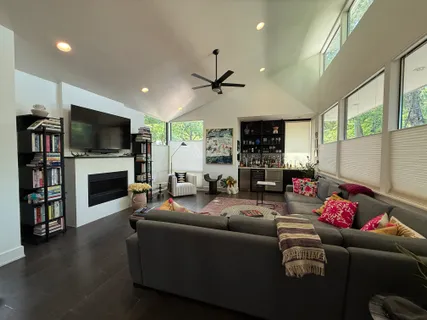 $1,500,000 | 4615 Depew Avenue, Austin, TX 78751
