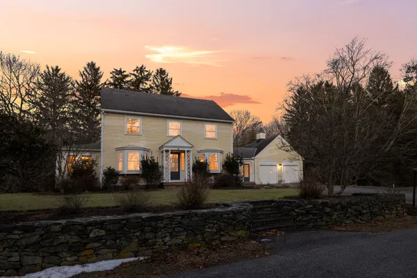 $1,495,000 | 555 Great Road, Lincoln, RI 02865