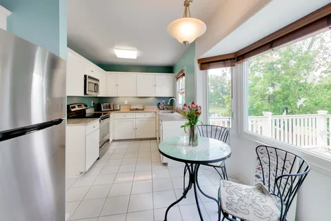 $775,000 | 2421 Pondside Terrace, Silver Spring, MD 20906