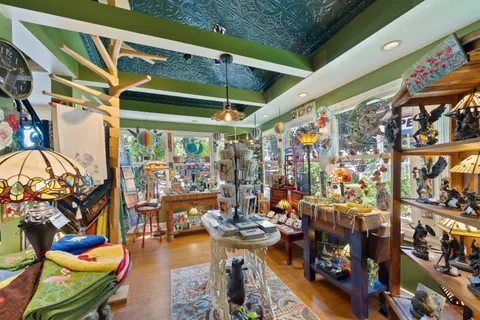 $1,650,000 | 905 West Main Street, Lake Geneva, WI 53147