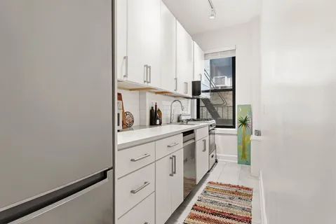 $499,000 | 668 Riverside Drive, Unit 4E | Hamilton Heights