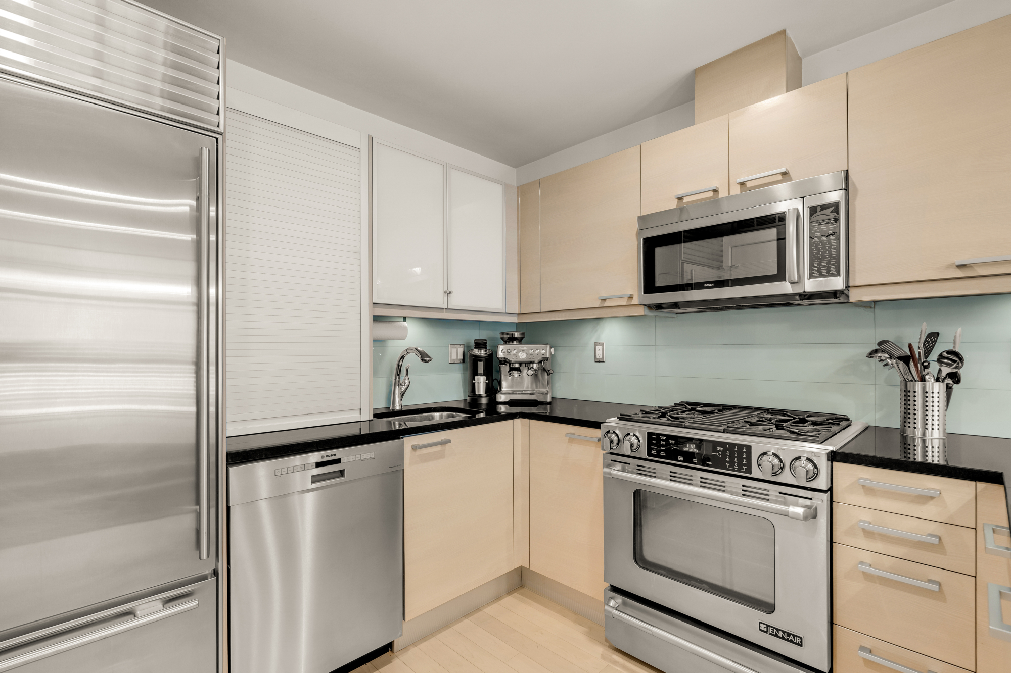 1401 Q Street Northwest, Unit T1 Washington, DC 20009 - Photo 3 of 31