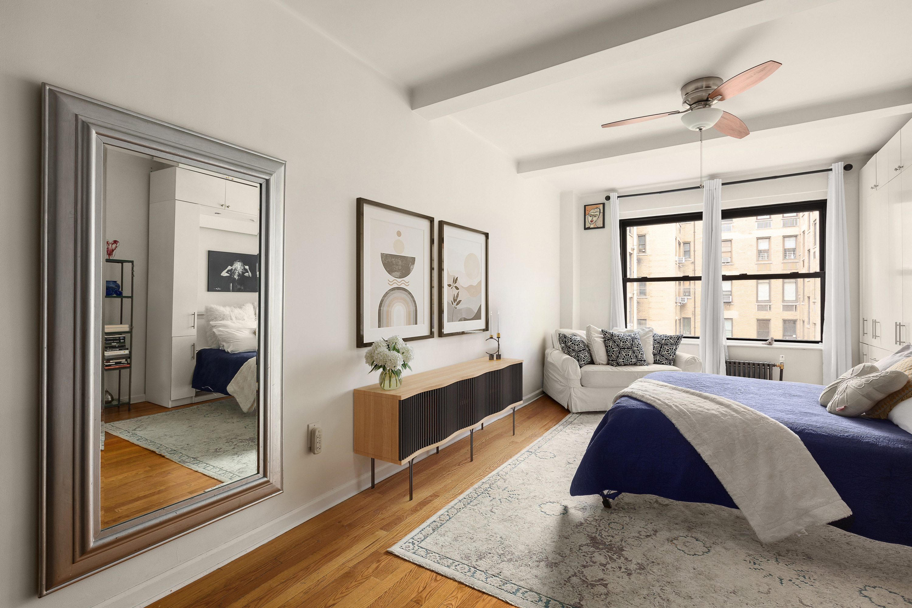 230 Central Park West, Unit 14I Manhattan, NY 10024 - Photo 3 of 10