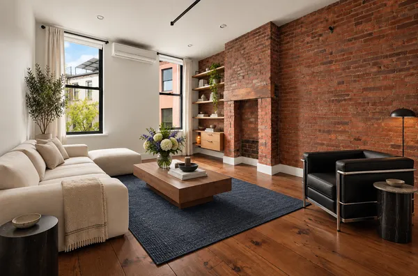 $4,000 | 940 Fulton Street, Unit 3C | Clinton Hill