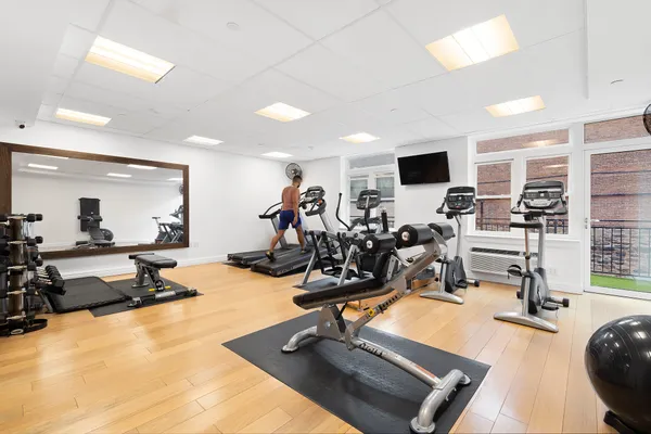 $698,000 | 70 West 139th Street, Unit 8I | Central Harlem