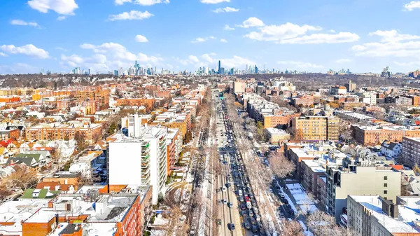 $899,000 | 370 Ocean Parkway, Unit 8H | Kensington