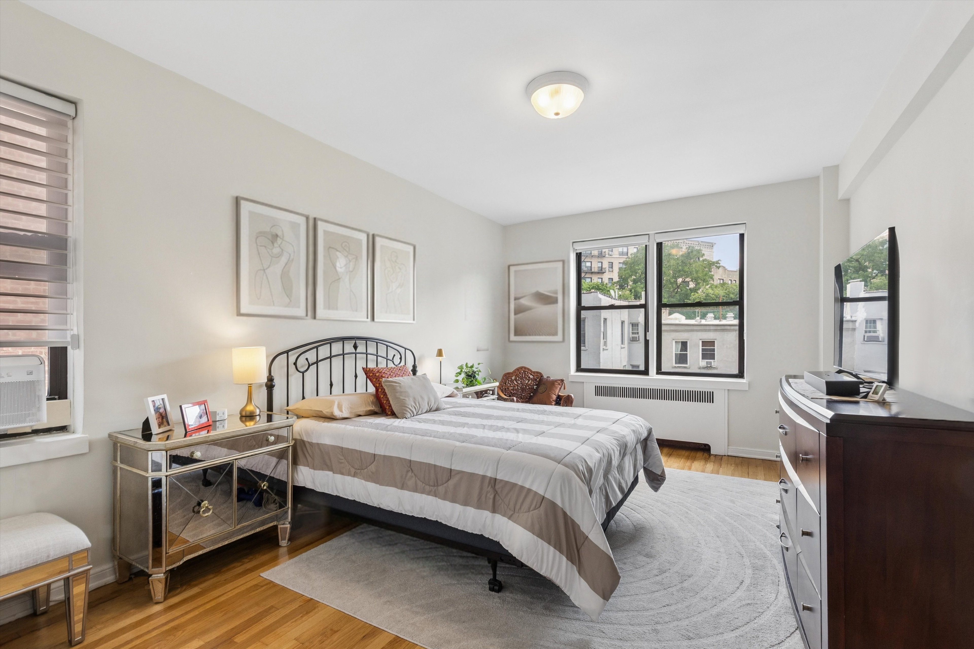 159-00 Riverside Drive West, Unit 5D Manhattan, NY 10032 - Photo 5 of 17 Gallery Image 5