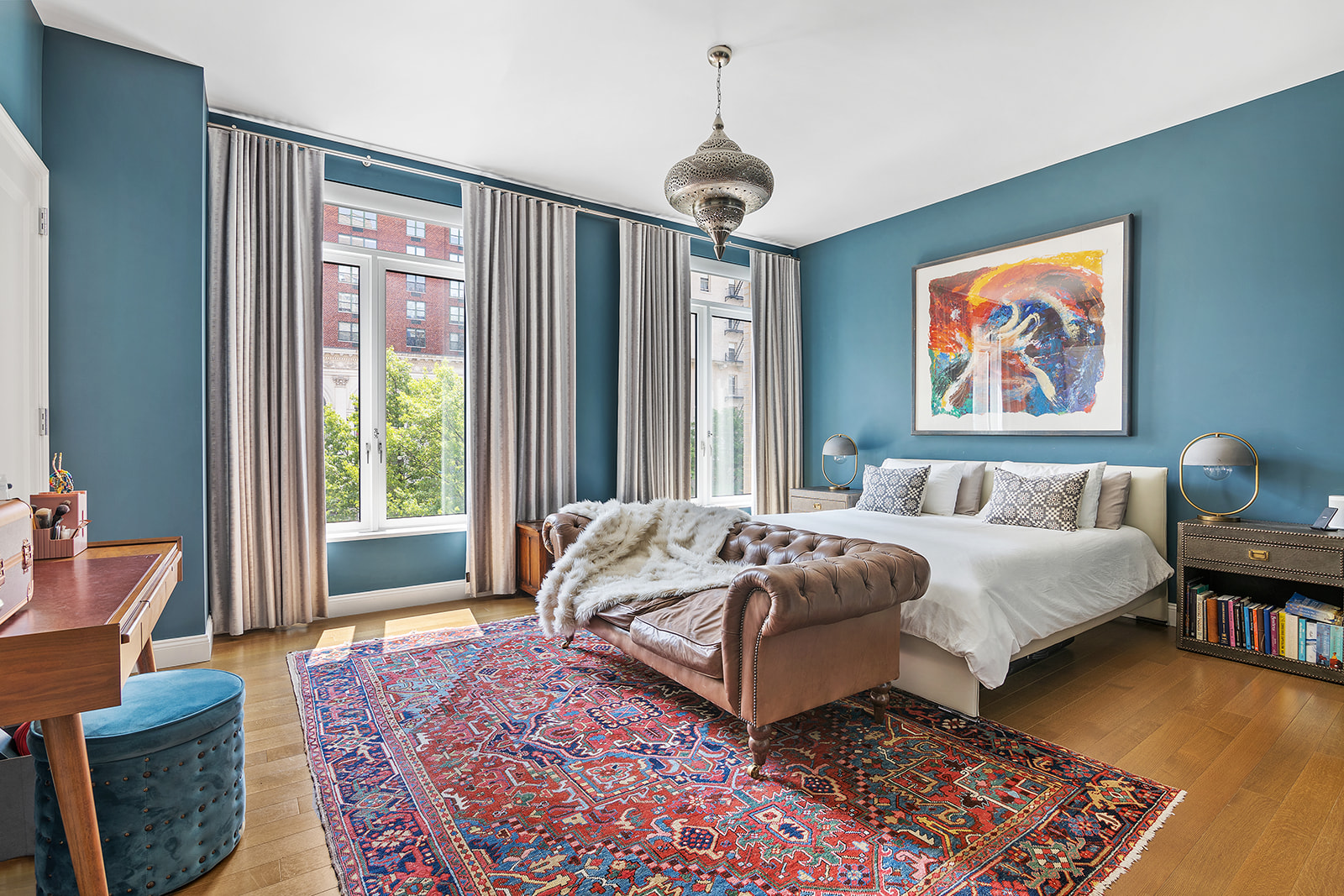 250 West 81st Street, Unit 4A Manhattan, NY 10024 - Photo 7 of 26 a spacious bedroom with a bed and a couch