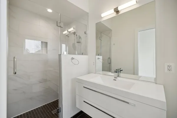 $1,200,000 | 1214 Queen Street Northeast, Washington, DC 20002