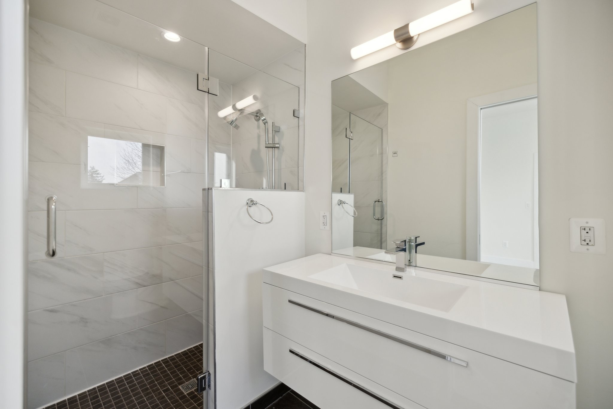 1214 Queen Street Northeast Washington, DC 20002 - Photo 11 of 16