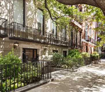 $2,975,000 | 39 East 75th Street, Unit 1W | Lenox Hill