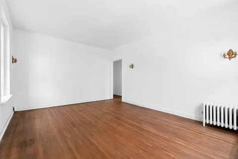 $899,000 | 370 Central Park West, Unit 413 | Upper West Side