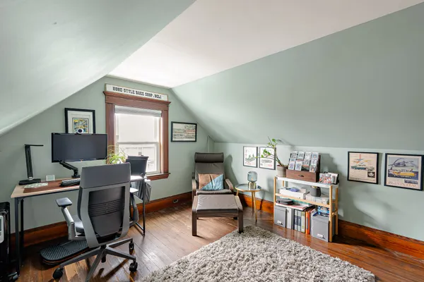 $1,445,000 | 9 Kingsboro Park, Jamaica Plain, MA 02130