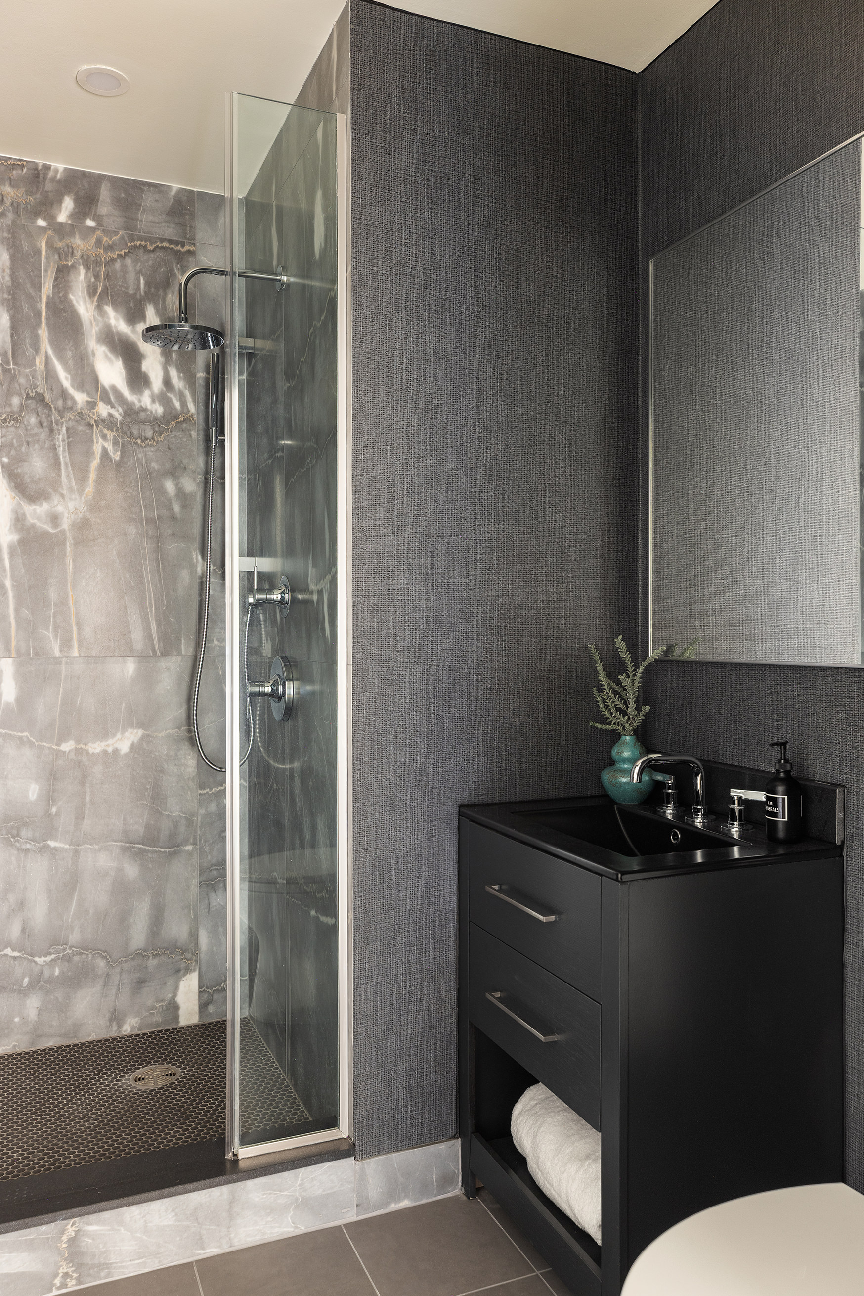 450 West 17th Street, Unit 1709 Manhattan, NY 10011 - Photo 18 of 27