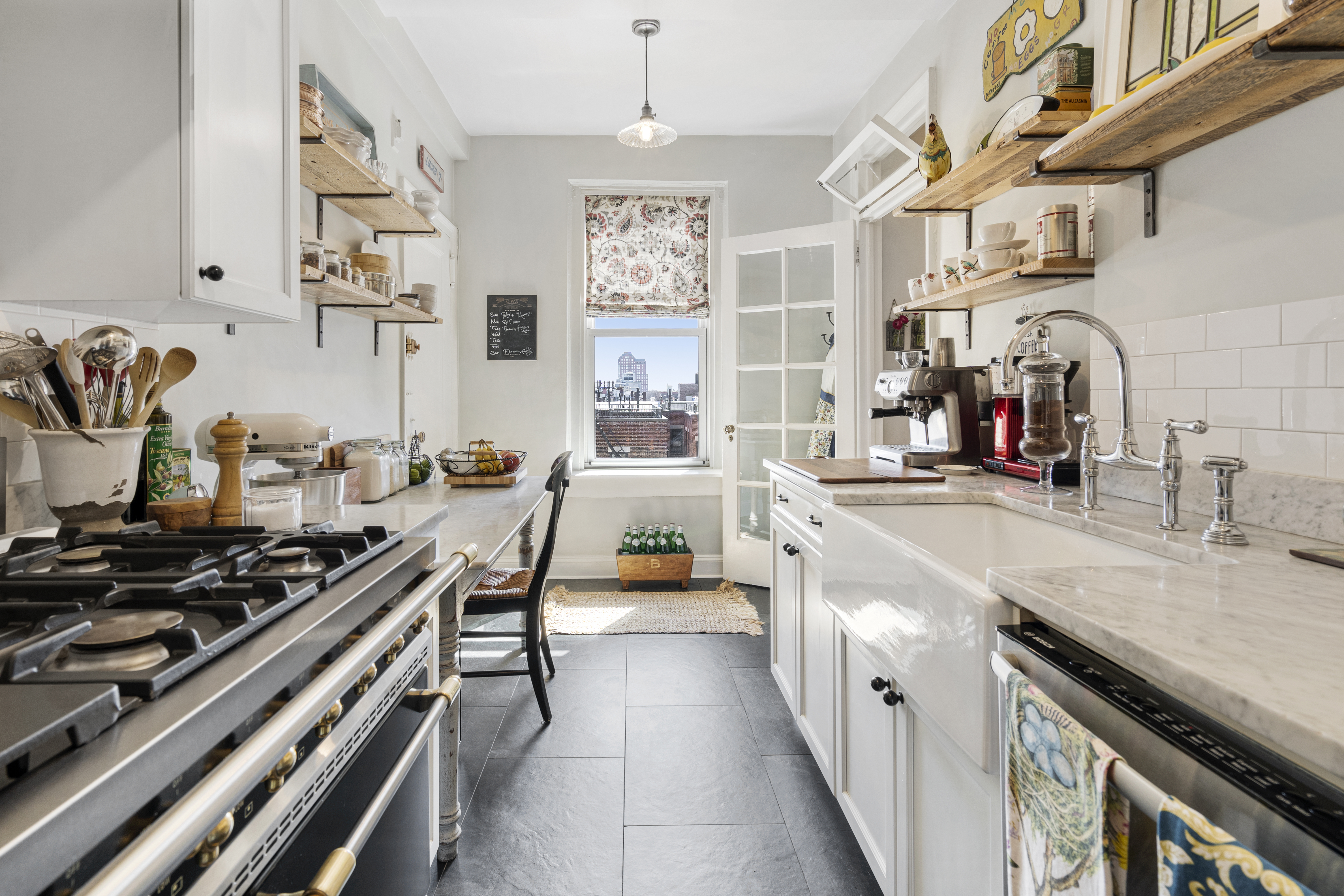 310 West 106th Street, Unit 9E Manhattan, NY 10025 - Photo 6 of 12