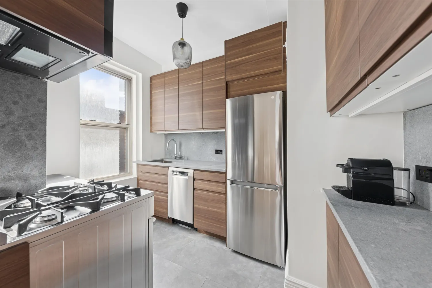 $730,000 | 137 East 28th Street, Unit 7D | Kips Bay