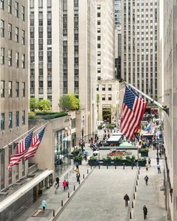 $1,088,000 | 18 West 48th Street, Unit 4F | Midtown Central